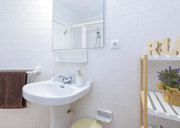 Great Location And Frontal Sea View Apartamento