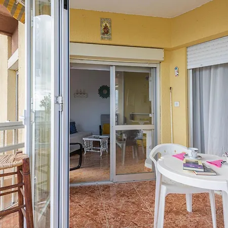 Daire Great Location And Frontal Sea View Fuengirola