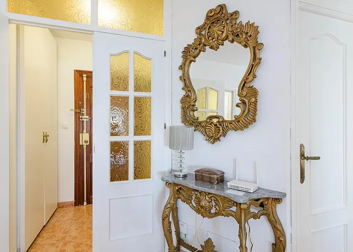 Great Location And Frontal Sea View Fuengirola